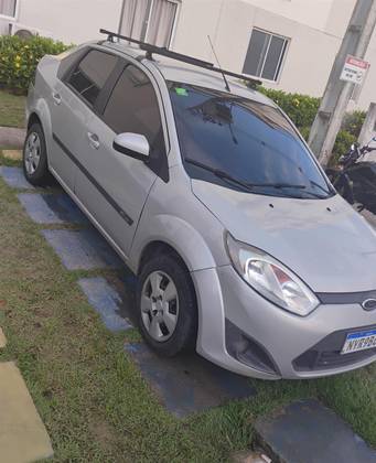 FORD FIESTA 1.6 ROCAM SEDAN 8V FLEX 4P MANUAL FORD FIESTA 1.6 ROCAM SEDAN 8V FLEX 4P MANUAL